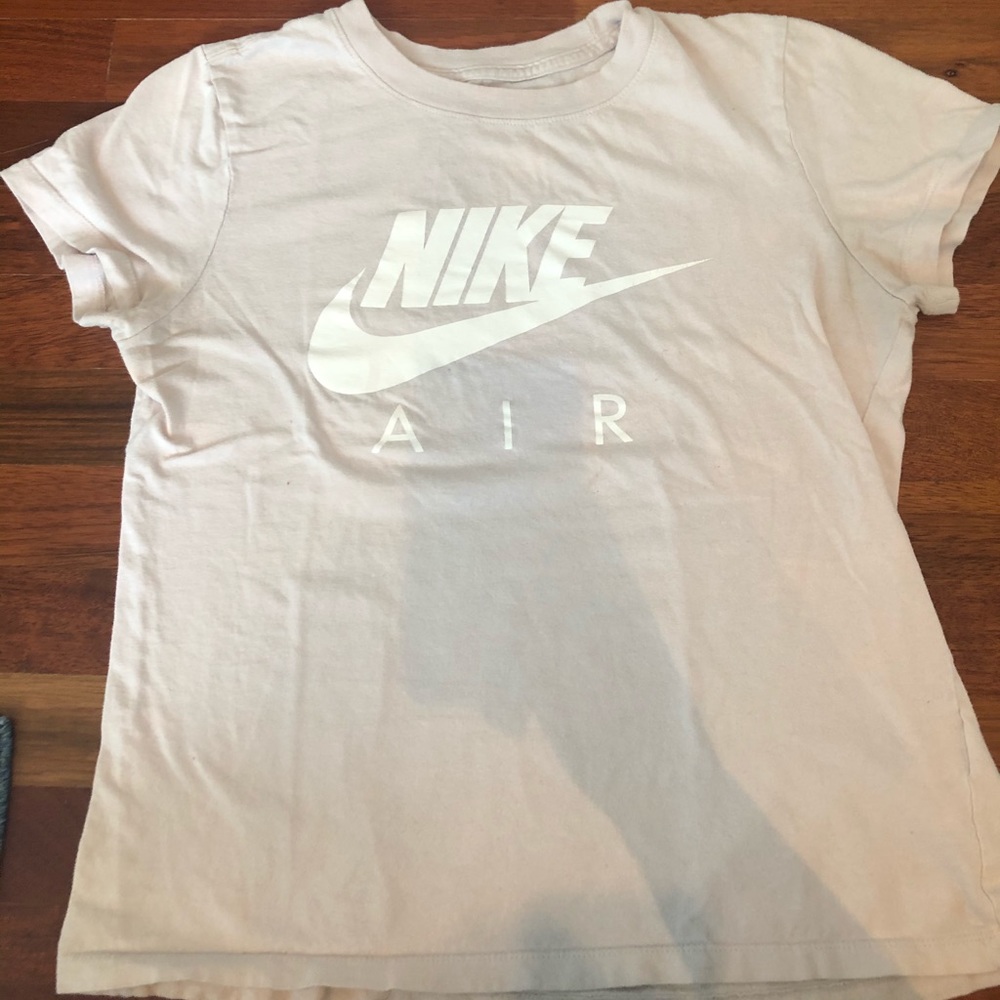 Nike tee